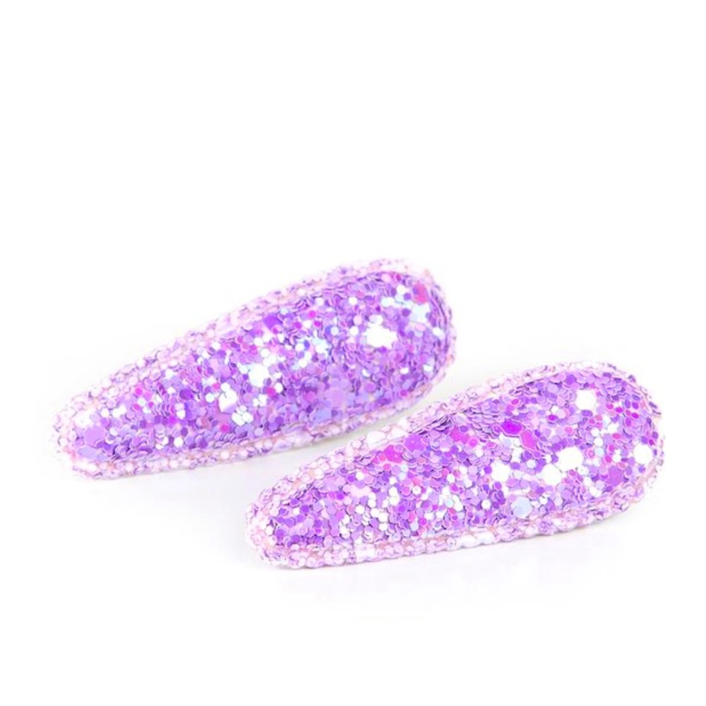 Purple hair clips set